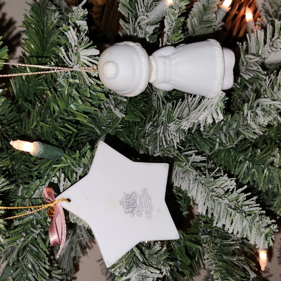 Enesco Precious Moments ornament - Picture 2 of 2